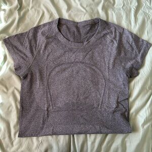 Lululemon running top